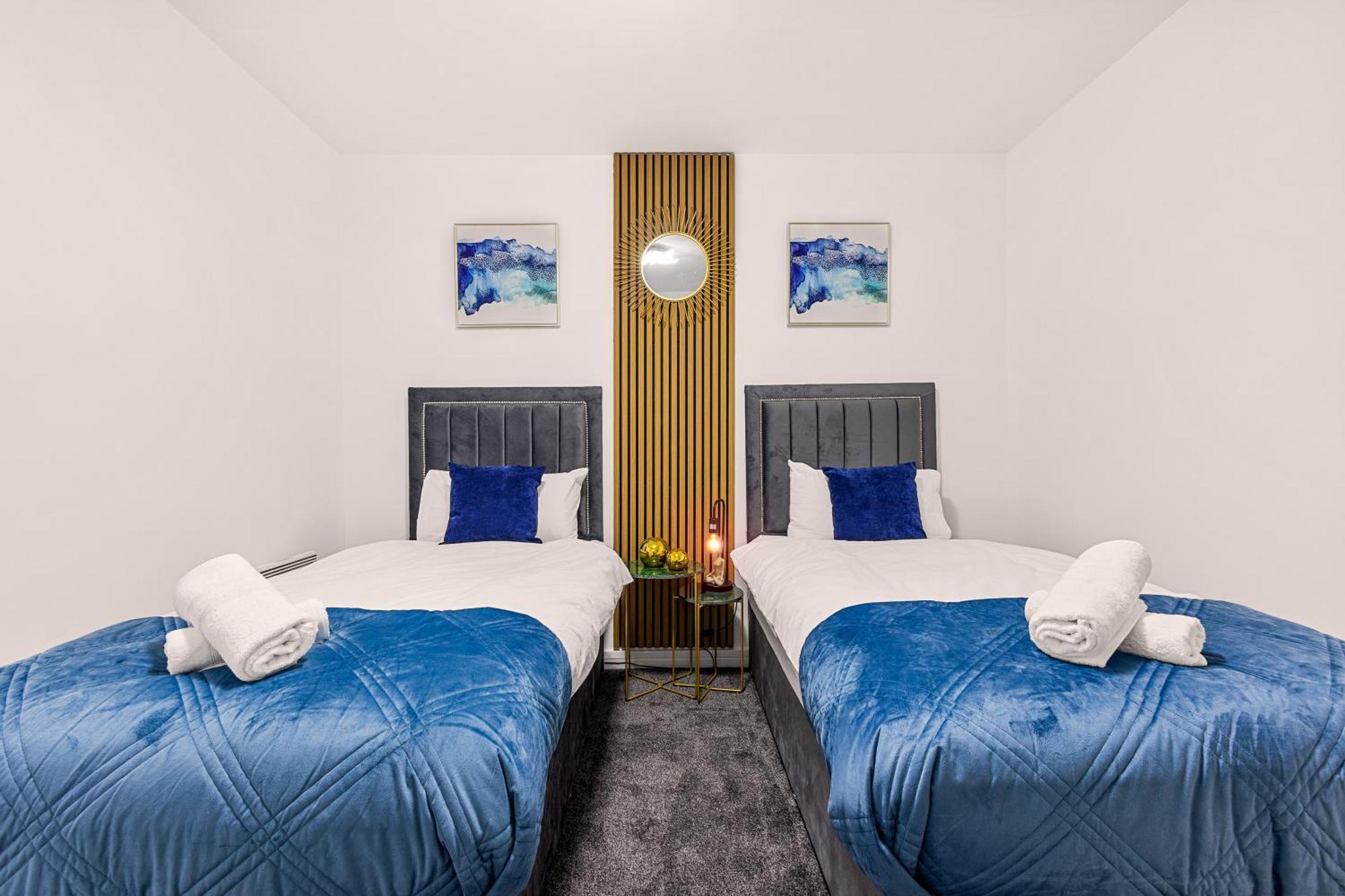 Bullring Lux Suite, New Street Free Netflix - Free Secure Parking- Sleeps 6 Birmingham Exterior photo